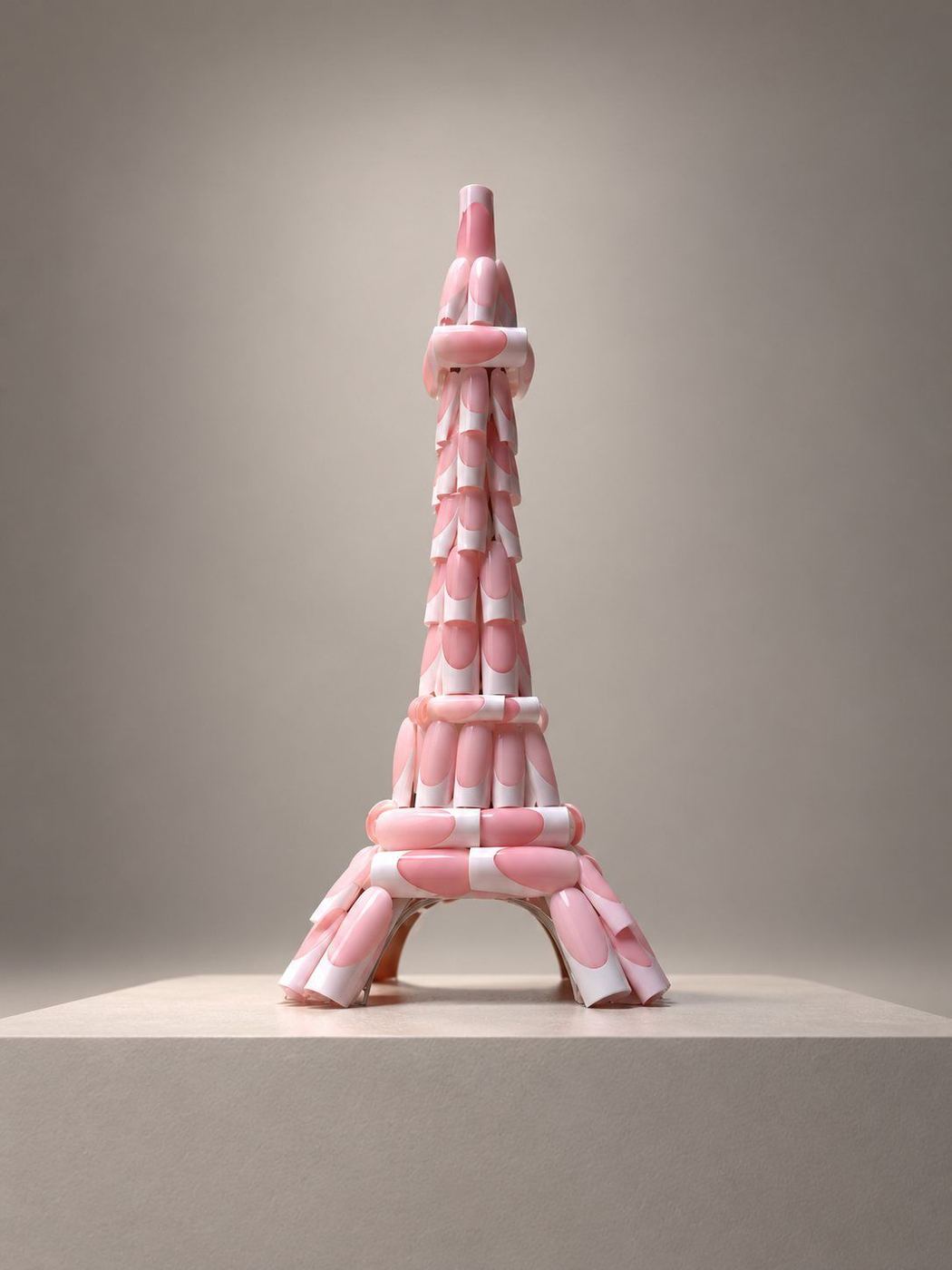 Olena Kolomoiets, From Hollywood to Paris: The Birth of the French Manicure